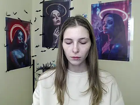 Snapshot of StrangerGi chatting on October 2025 07:06:02 AM StrangerGi online show from October 2025 07:06:02 AM