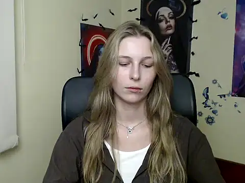 StrangerGi online show from June 2026 12:05:02 PM