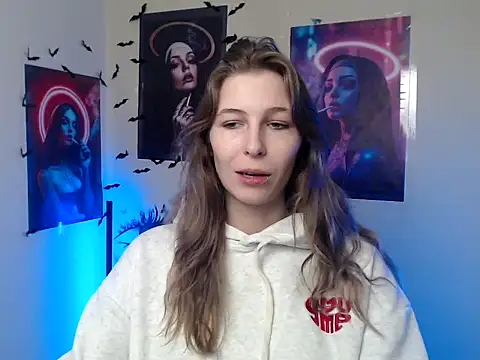 Snapshot of StrangerGi chatting on November 2025 01:15:02 PM StrangerGi online show from November 2025 01:15:02 PM