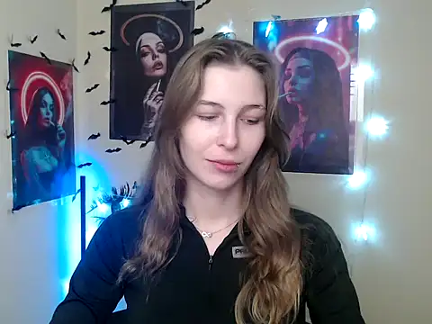 StrangerGi online show from December 2025 07:13:02 AM