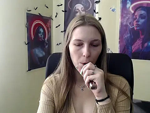 StrangerGi online show from April 2026 05:52:02 AM