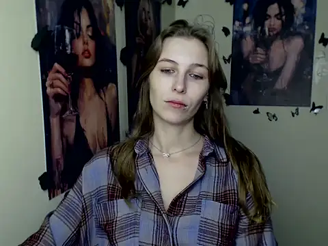 Snapshot of StrangerGi chatting on December 2025 12:59:02 PM StrangerGi online show from December 2025 12:59:02 PM