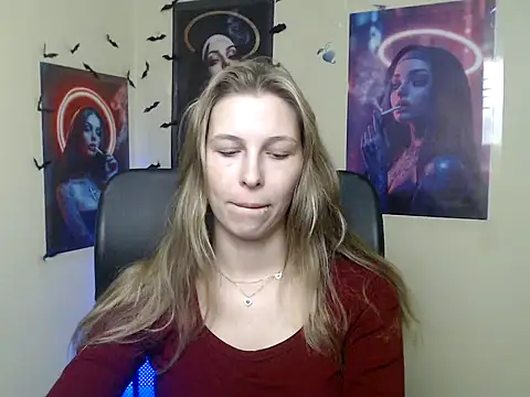 StrangerGi online show from May 2026 05:26:01 AM
