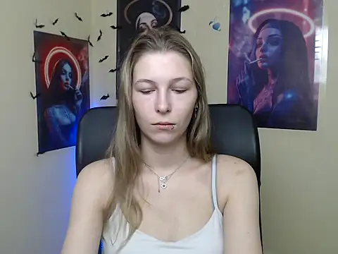 StrangerGi online show from May 2026 05:58:01 AM