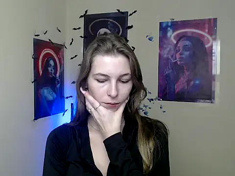 Snapshot of StrangerGi chatting on December 2025 06:56:01 AM StrangerGi online show from December 2025 06:56:01 AM