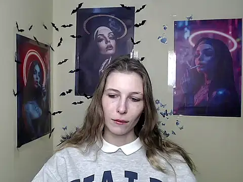 Snapshot of StrangerGi chatting on March 2025 12:39:02 PM StrangerGi online show from March 2025 12:39:02 PM