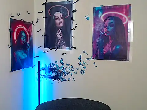 StrangerGi online show from February 2026 01:30:01 PM