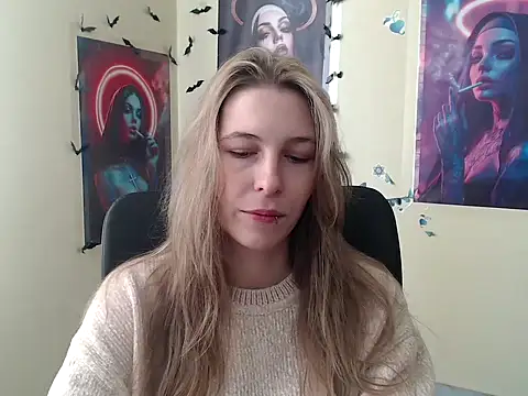 StrangerGi online show from April 2026 06:11:02 AM