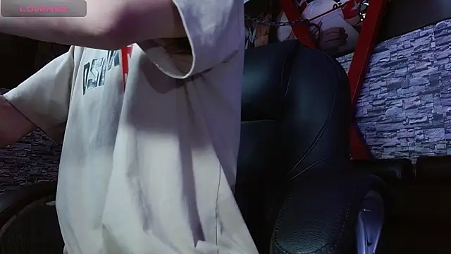 Snapshot of Matthew_Boy_ chatting on March 2025 09:35:01 PM Matthew Boy online show from March 2025 09:35:01 PM