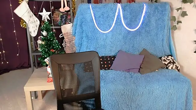 Snapshot of Hermione_Reid chatting on January 2025 08:49:02 AM Hermione Reid online show from January 2025 08:49:02 AM