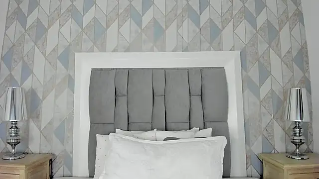 Snapshot of anais_cooper chatting on November 2025 11:37:01 AM anais cooper online show from November 2025 11:37:01 AM