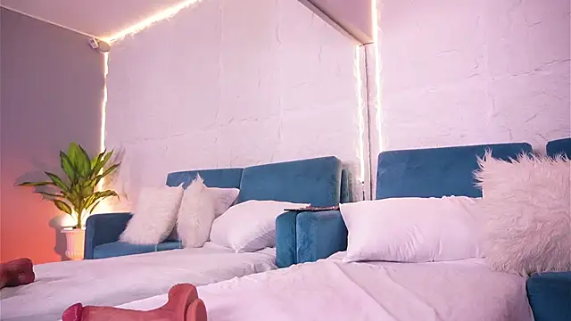 CailynBrowm online show from March 2026 04:58:02 AM