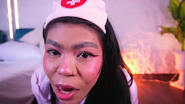 CailynBrowm online show from April 2026 04:08:02 AM