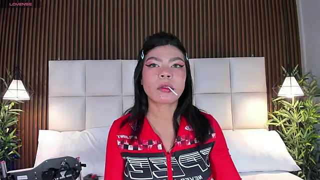 CailynBrowm online show from November 2025 04:49:02 AM