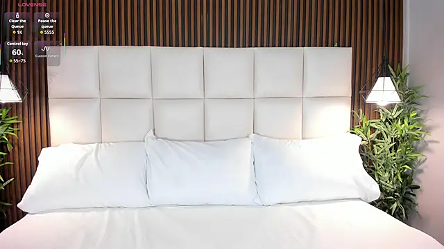 CailynBrowm online show from December 2025 04:12:02 AM