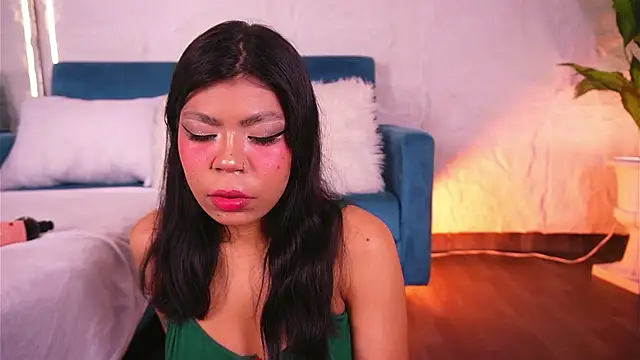 CailynBrowm online show from April 2026 03:45:02 AM