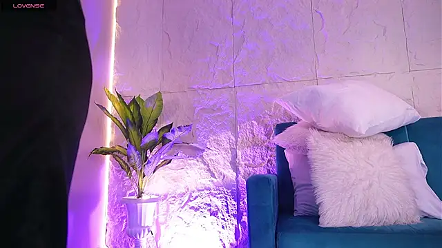 CailynBrowm online show from March 2026 03:22:02 AM