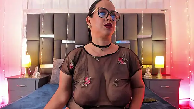 Snapshot of talivega chatting on November 2025 09:04:01 PM talivega online show from November 2025 09:04:01 PM