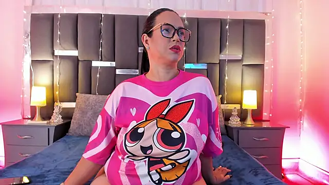 Snapshot of talivega chatting on November 2025 07:25:01 PM talivega online show from November 2025 07:25:01 PM