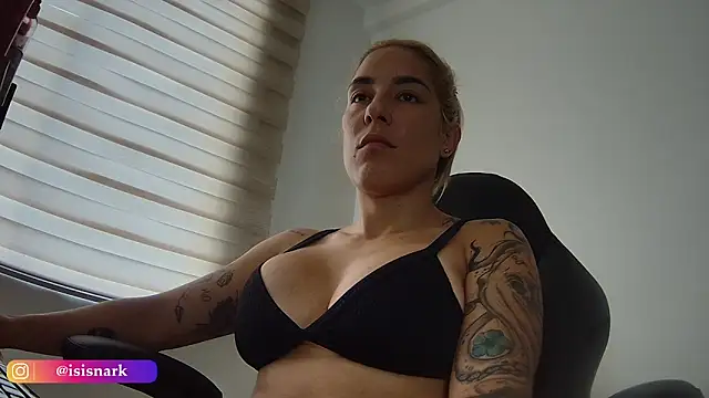 Isis69  online show from October 2025 04:07:02 PM