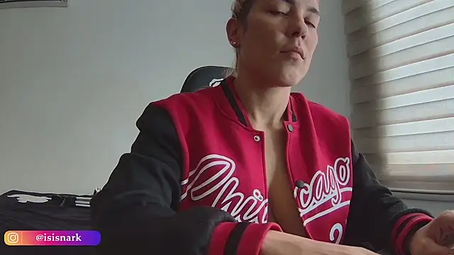 Isis69  online show from November 2025 05:16:02 PM