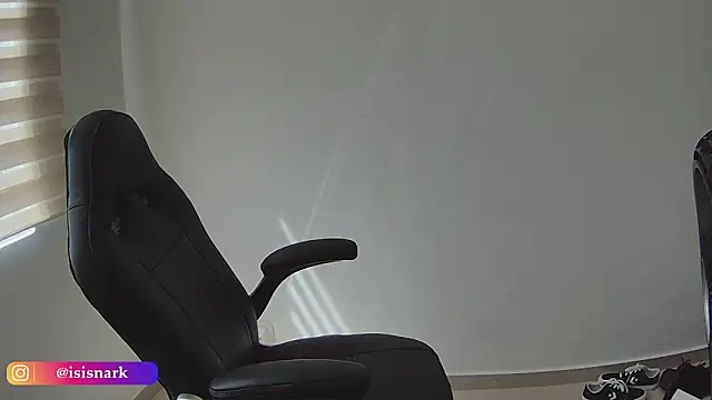 Isis69  online show from February 2026 03:31:02 PM