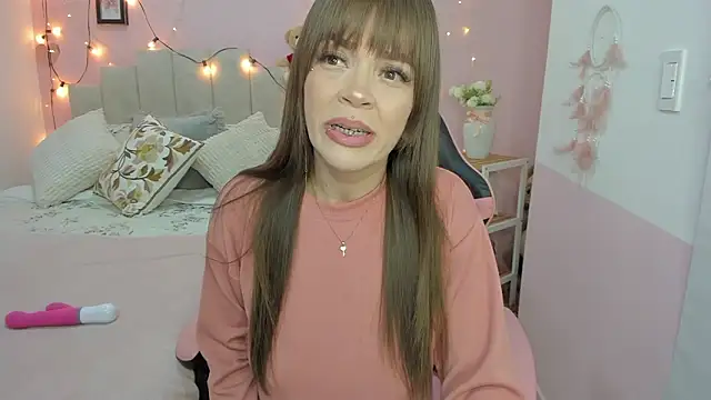 emilyharrix online show from March 2026 09:33:02 PM