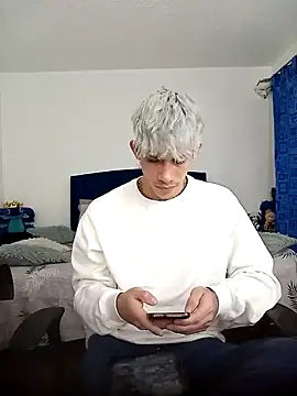 thiagomurphyy online show from January 2025 04:04:01 AM