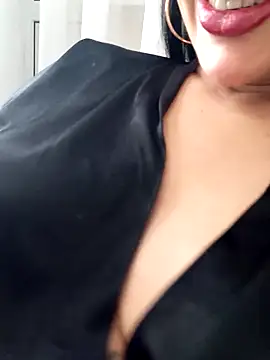 black Pantherr69 online show from October 2025 03:24:02 PM