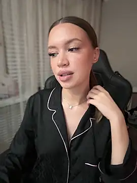 Snapshot of bunnyrich chatting on October 2025 10:20:01 PM bunnyrich online show from October 2025 10:20:01 PM