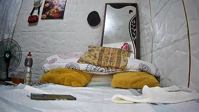 Snapshot of Mendoza_Amaranata chatting on September 2025 05:22:01 AM Mendoza Amaranata online show from September 2025 05:22:01 AM