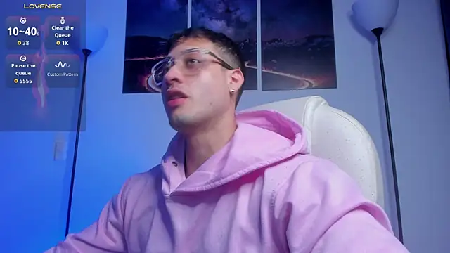 Snapshot of matt_saill chatting on October 2025 02:33:02 AM matt saill online show from October 2025 02:33:02 AM