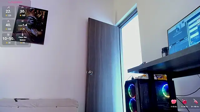 Nina Fuentes online show from November 2025 02:38:01 PM