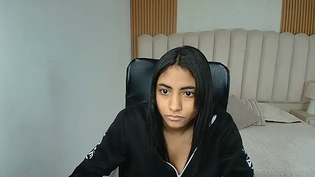 shaneelle online show from March 2026 03:11:02 AM