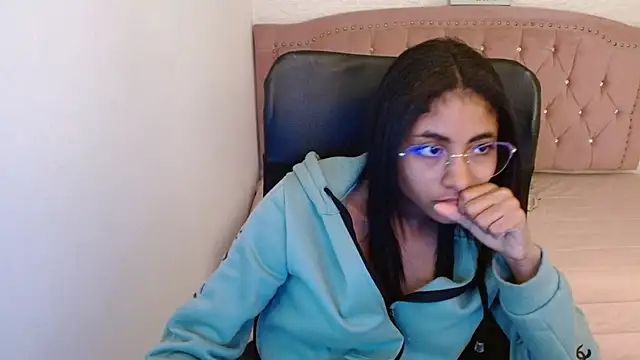 shaneelle online show from March 2025 06:14:02 AM