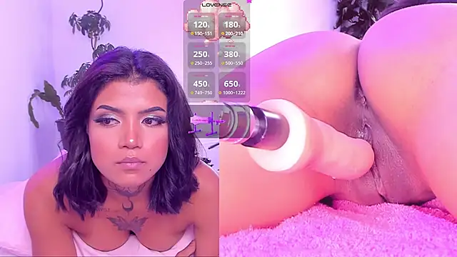 revy blacck online show from February 2025 04:32:02 AM