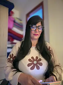 Saorii kiido online show from April 2026 02:01:01 AM