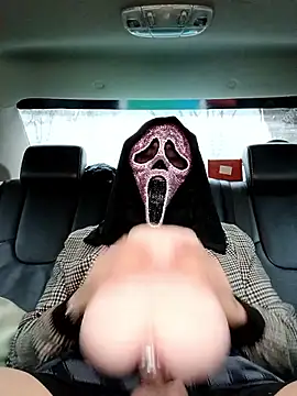 Alfrendino44 online show from November 2025 09:04:01 PM