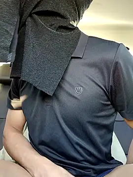 Alfrendino44 online show from December 2025 08:33:02 PM