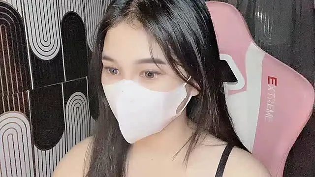 Suri2k6 online show from October 2025 09:43:01 AM