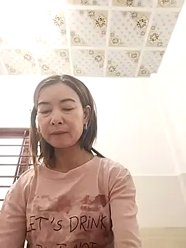 Sexy-ladyboobs20 online show from October 2025 01:35:02 AM