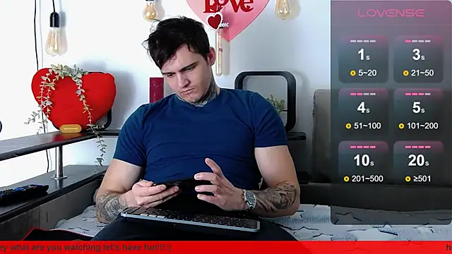 Snapshot of CarterCole chatting on February 2025 07:26:02 AM CarterCole online show from February 2025 07:26:02 AM