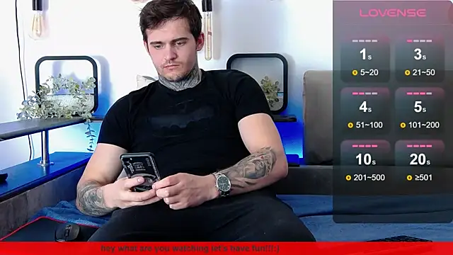 Snapshot of CarterCole chatting on February 2025 11:17:01 AM CarterCole online show from February 2025 11:17:01 AM