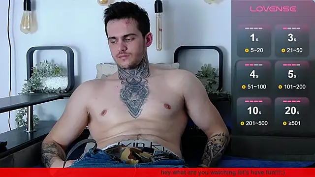 Snapshot of CarterCole chatting on March 2025 01:57:02 PM CarterCole online show from March 2025 01:57:02 PM