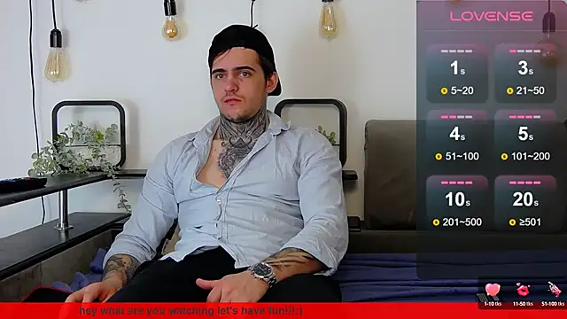 Snapshot of CarterCole chatting on February 2025 07:33:02 AM CarterCole online show from February 2025 07:33:02 AM