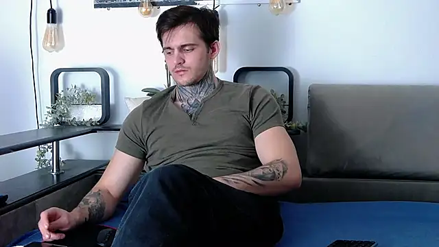 Snapshot of CarterCole chatting on March 2025 06:00:02 PM CarterCole online show from March 2025 06:00:02 PM