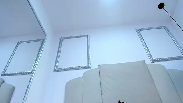 Grettel-ramirez online show from October 2025 09:56:01 AM