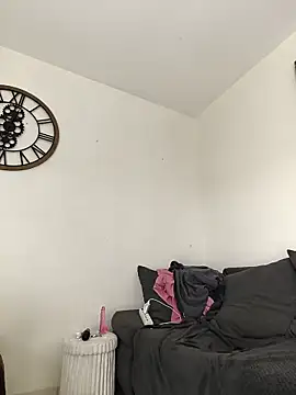 XXJulieXXhot online show from April 2026 12:10:02 PM