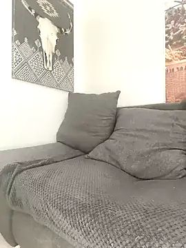 XXJulieXXhot online show from February 2026 12:14:02 PM