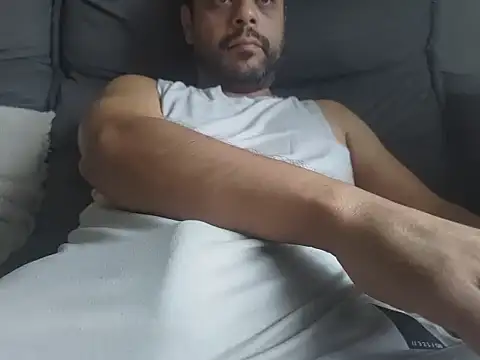 Snapshot of HornyBeachBoyBR chatting on September 2025 01:17:02 PM HornyBeachBoyBR online show from September 2025 01:17:02 PM